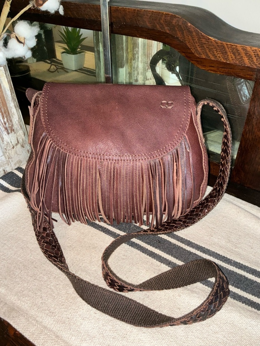 Bed Stu Leather Eastend Fringe Crossbody Shoulder Bag Teak Driftwood Retail $165